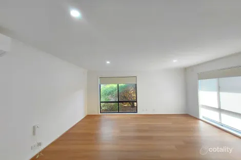 Property photo of 24 Symons Crescent Morwell VIC 3840