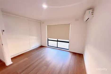 Property photo of 24 Symons Crescent Morwell VIC 3840