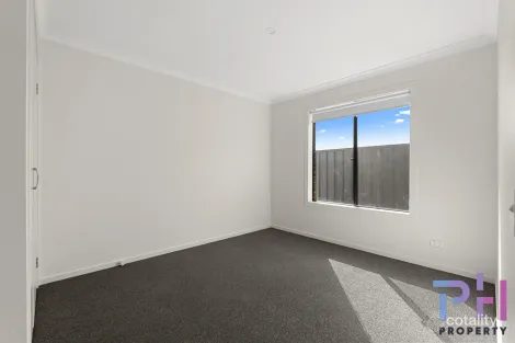 Property photo of 5 Sendock Parade Huntly VIC 3551