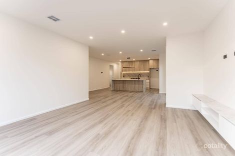 Property photo of 11 Currango Street Wollert VIC 3750