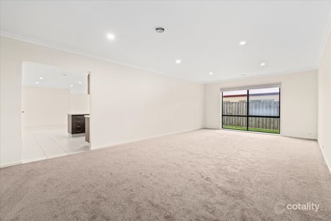 Property photo of 17 Summerhill Road Traralgon VIC 3844