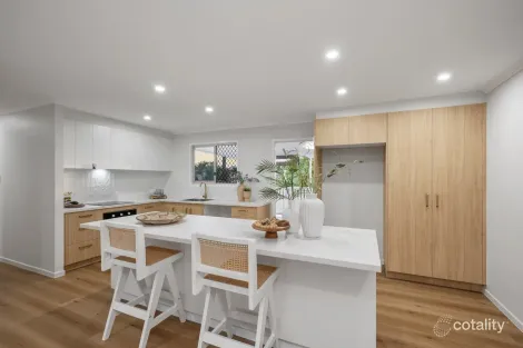 Property photo of 3 Jayne Court Kelso QLD 4815
