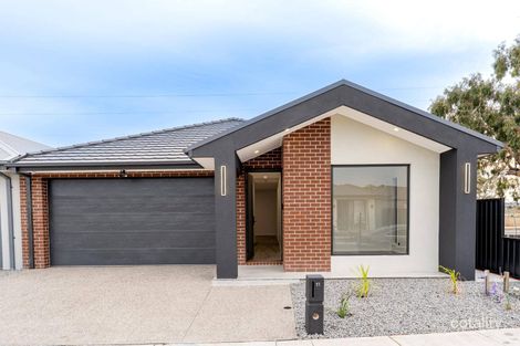 Property photo of 11 Currango Street Wollert VIC 3750
