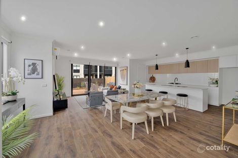 Property photo of 29 Shoreline Crescent Carrum Downs VIC 3201