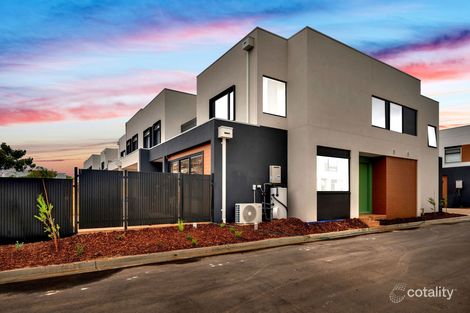 Property photo of 29 Shoreline Crescent Carrum Downs VIC 3201