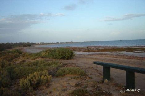 44 The Esplanade, Port Clinton, SA 5570