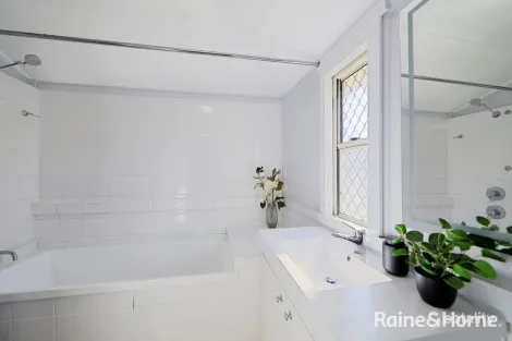 Property photo of 19A Alice Street Walkervale QLD 4670