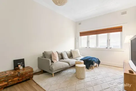 Property photo of 5/23 Beach Road Bondi Beach NSW 2026