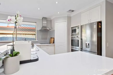 Property photo of 6 Pelican Ramble Yangebup WA 6164