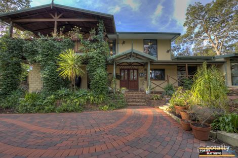 68 Falls Rd, Lesmurdie, WA 6076