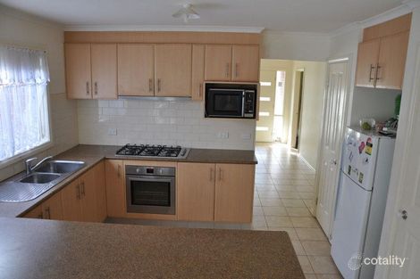 24 William Hovell Pass, Craigieburn, VIC 3064