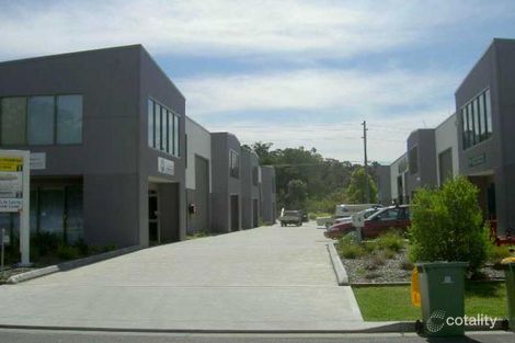 4 Teamster Cl, Tuggerah, NSW 2259