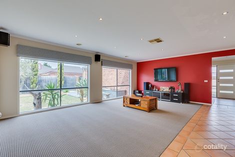 Property photo of 3 Ponsford Place Sunbury VIC 3429