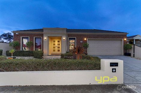 22 Hayfield Rd, Roxburgh Park, VIC 3064