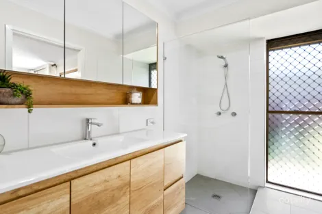 Property photo of 6 Brazel Court Cornubia QLD 4130