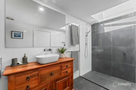 Property photo of 53 Wansfell Street Picnic Bay QLD 4819