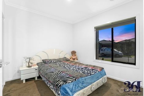 Property photo of 81 Cinnamara Circuit Tarneit VIC 3029