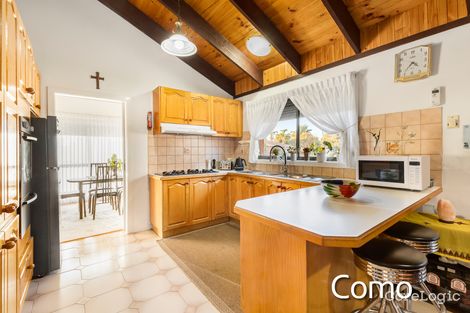 Property photo of 9 Hoddle Court Mill Park VIC 3082