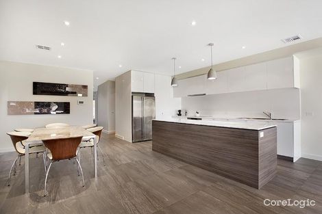 Property photo of 33 Tobruk Crescent Williamstown VIC 3016