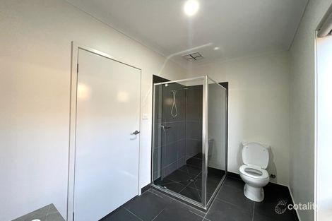 19 Laurina St, Kalkallo, VIC 3064