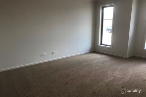 Property photo of 16 Abbey Road Beveridge VIC 3753
