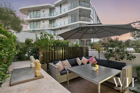 Property photo of 1/2 Doepel Street North Fremantle WA 6159