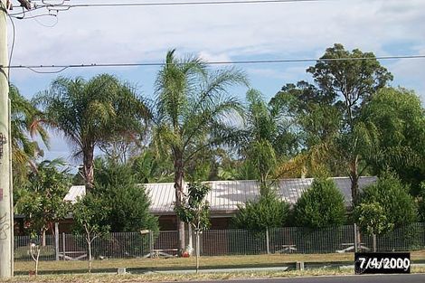 136 Johnson Rd, Hillcrest, QLD 4118