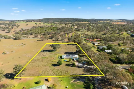 84 South St, Molong, NSW 2866