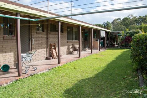 Property photo of 5 Minden Crescent Helensvale QLD 4212