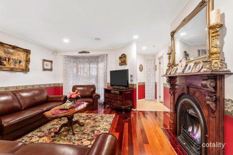 Property photo of 13 Buninyong Way Delahey VIC 3037