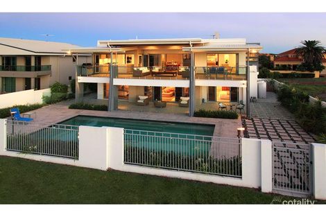 Property photo of 41 Raby Bay Boulevard Cleveland QLD 4163