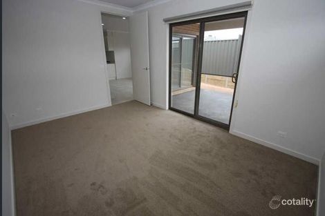 Property photo of 40 Lansdowne Parade Tarneit VIC 3029