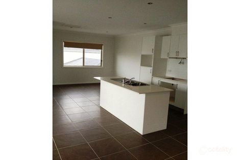 Property photo of 1/29 Ardsley Circuit Craigieburn VIC 3064