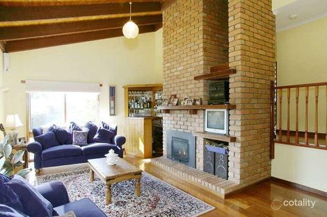 Property photo of 9 Brolga Crescent Wandana Heights VIC 3216