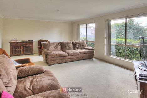 Property photo of 11 Naracoorte Place Parkinson QLD 4115