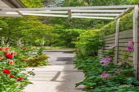 Property photo of 150 Brougham Road Mount Macedon VIC 3441
