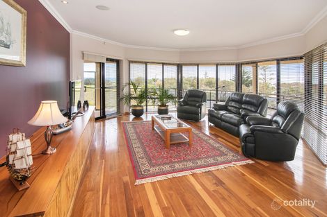 Property photo of 17 Casuarina Drive Geographe WA 6280