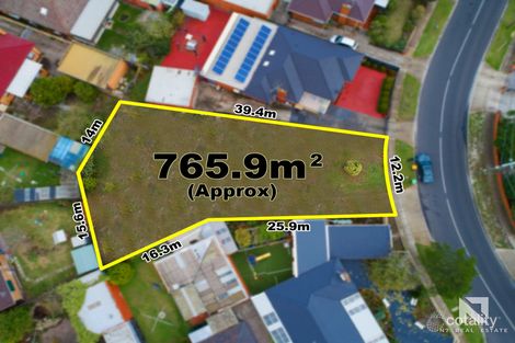 22 Stradbroke Dr, St Albans, VIC 3021