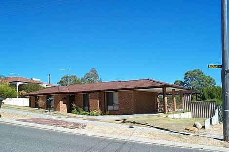 16 Radian Rd, Beldon, WA 6027