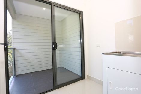 Property photo of 2/33 Diamantina Circuit Pacific Pines QLD 4211