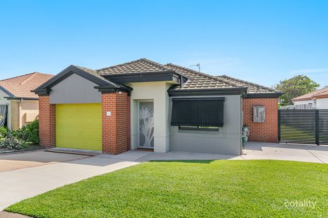 Property photo of 27 Oceania Court Yamba NSW 2464