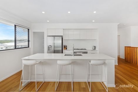 Property photo of 9 Bathgate Close Spring Mountain QLD 4300