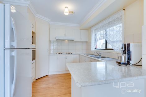 Property photo of 15 Wavish Court Werribee VIC 3030