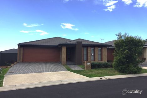 Property photo of 66 Saltbush Circuit Ropes Crossing NSW 2760