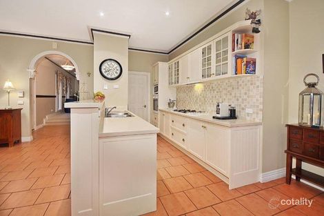 Property photo of 26 Royal Crescent Hillside VIC 3037