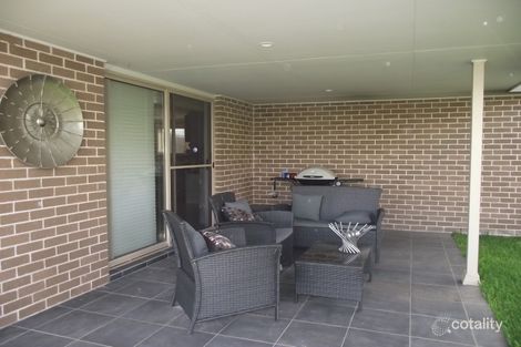 Property photo of 8 Vaucluse Place Parkes NSW 2870