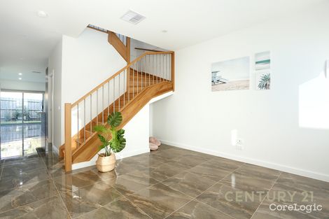Property photo of 8/6 Sylvanwood Crescent Narre Warren VIC 3805