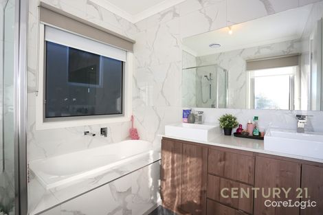 Property photo of 8/6 Sylvanwood Crescent Narre Warren VIC 3805