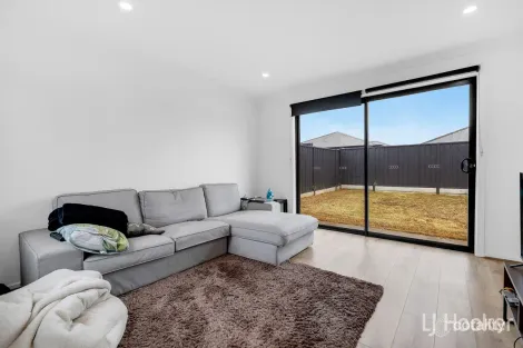 Property photo of 2 Cognata Street Munno Para SA 5115