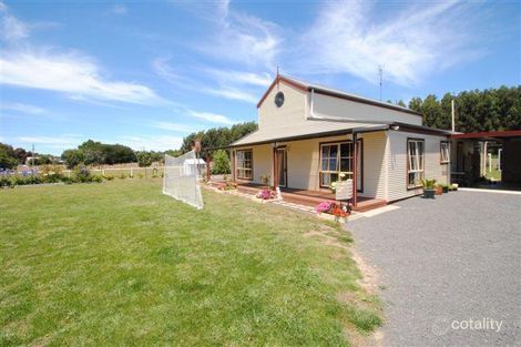 Property photo of 19 Bothes Road Gorae West VIC 3305